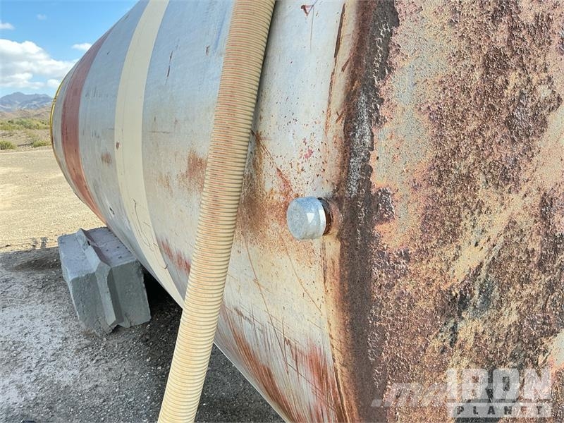  16000 gal Water Tank Fuel and additive tanks