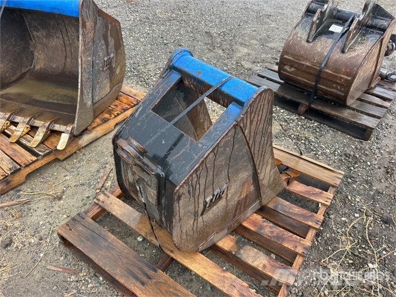 17 in Digging Excavator Bucket Cucharones