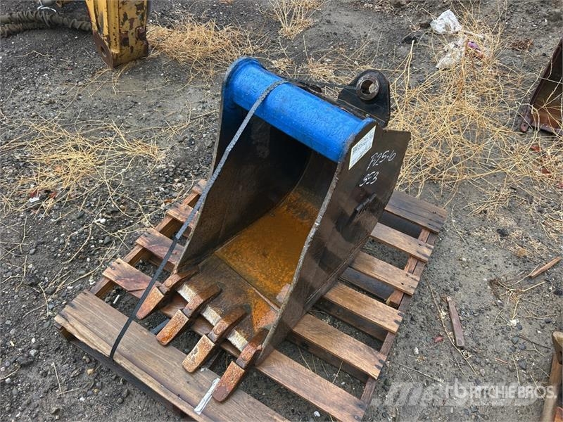 17 in Digging Excavator Bucket Cucharones