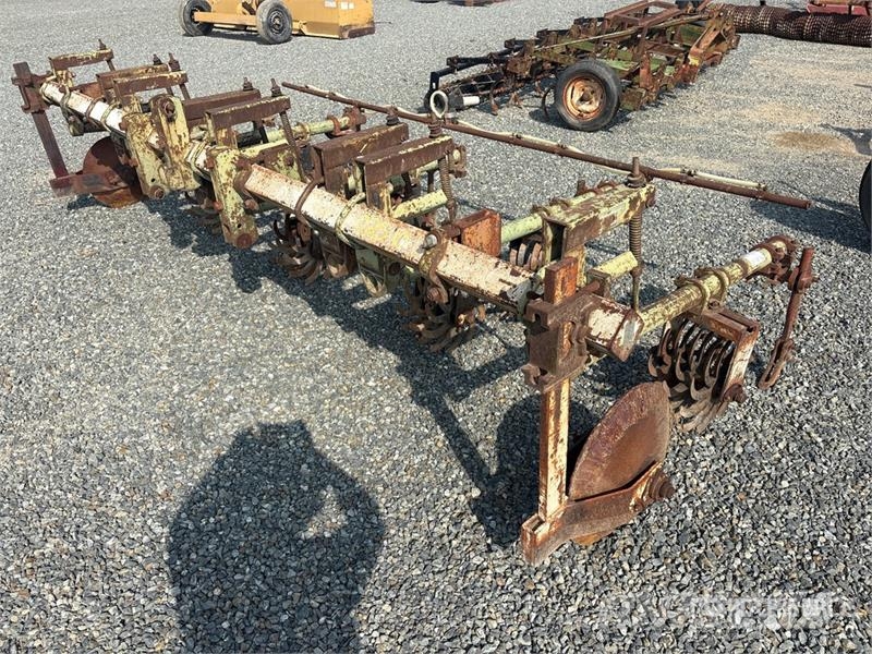  170 in 3-Point Cultivator ماكينات زراعية - غير ذلك