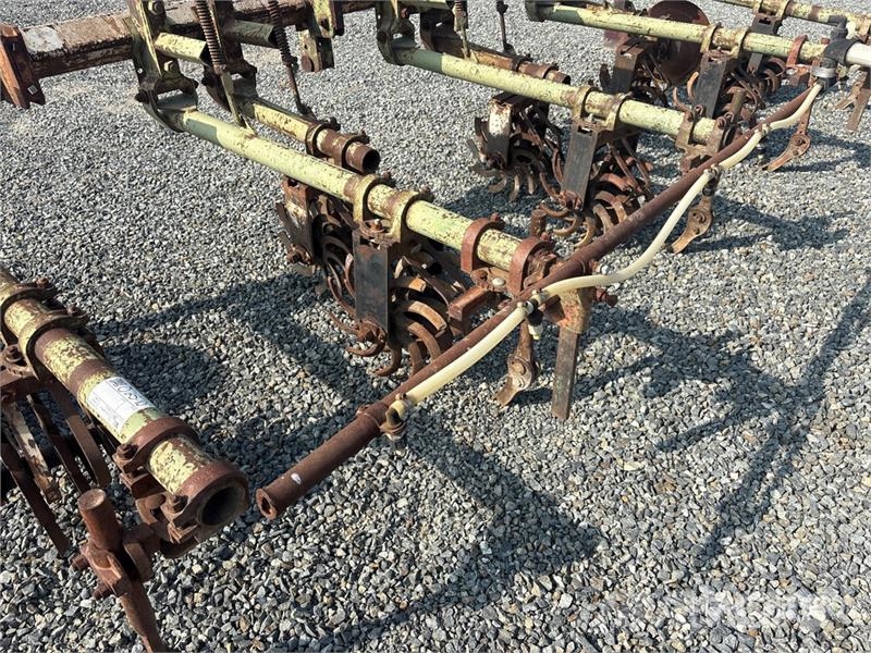  170 in 3-Point Cultivator ماكينات زراعية - غير ذلك
