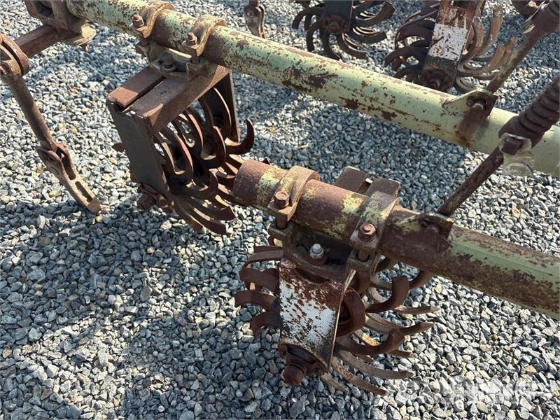  170 in 3-Point Cultivator ماكينات زراعية - غير ذلك
