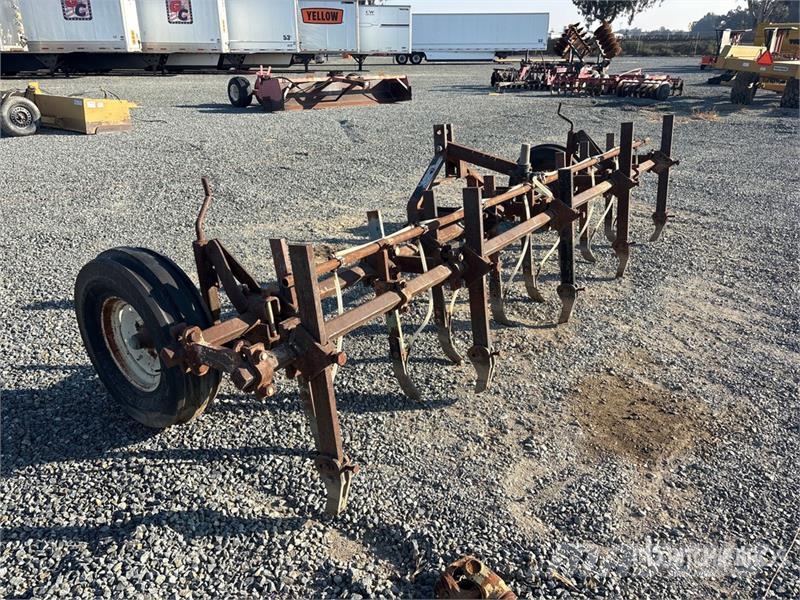 176 in 3-Point Fertilizer Bar 其他農業機械