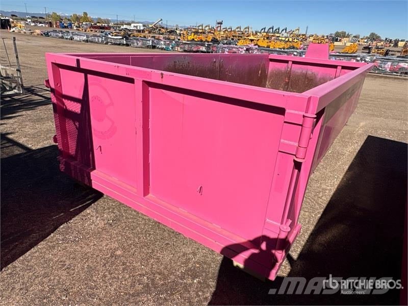 18 ft 1 in Roll-Off Container Īpaši konteineri