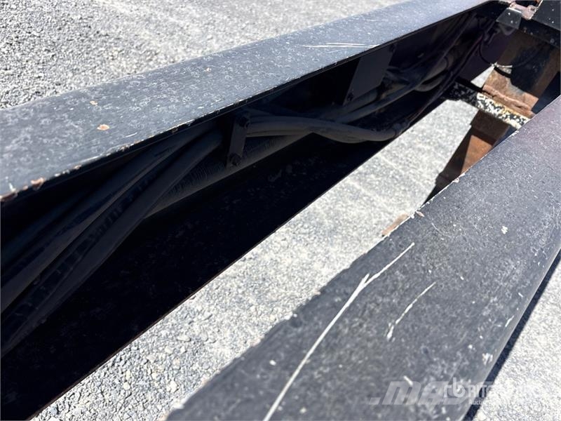  18 ft Tri/A Pup Dump Trailer Rimorchi ribaltabili