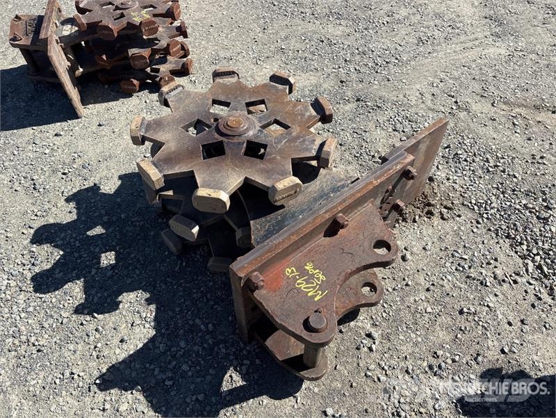 18 in Excavator Compaction Wheel Otros componentes