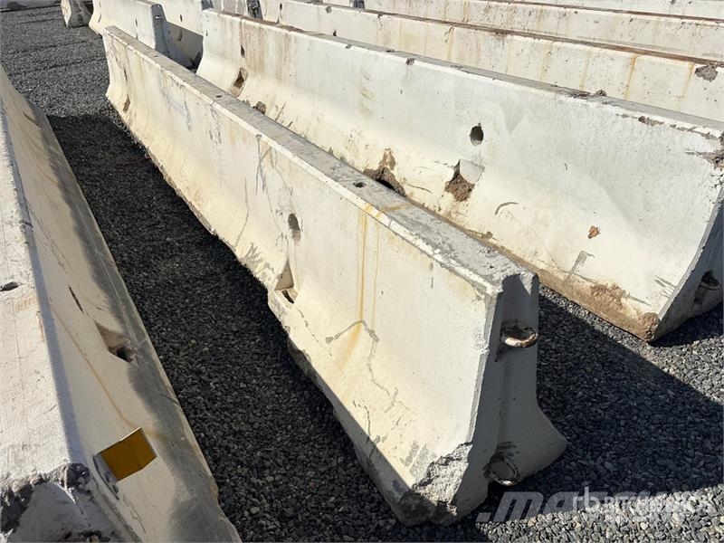 20 ft Concrete Barrier Drugi deli