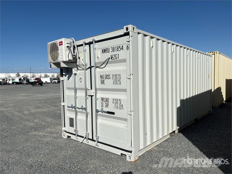  20 ft  ft x 8 ft Skid-Mounted Mobile Office Storag 儲存用貨櫃