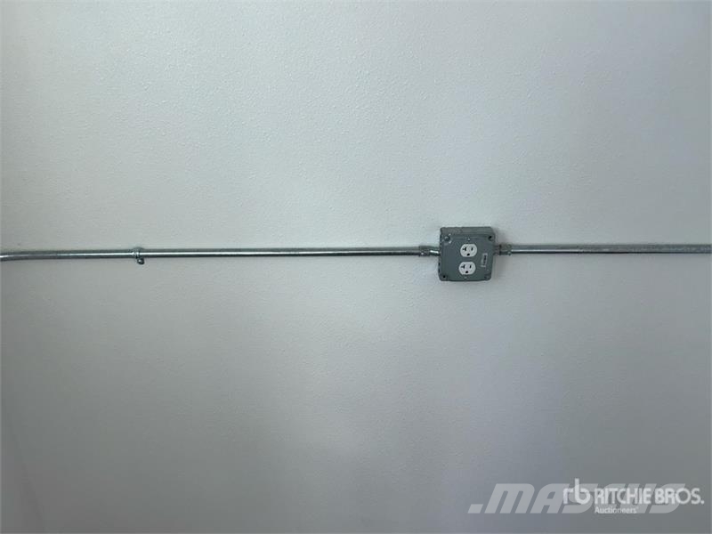 20 ft x 8 ft Skid-Mounted Storage Container Mobile Gradbeništvo - drugo