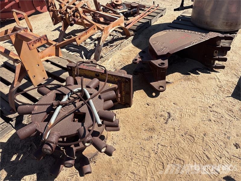 20 in Bucket & 10 in Compaction Wheel Andet tilbehør