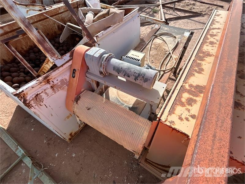 20 in x 7 ft Stationary Conveyor معدات البناء - غير ذلك