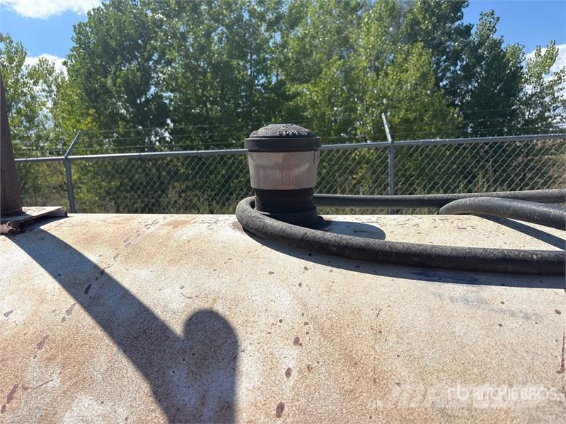 2000 gal Skid Mounted Steel Diesel Fuel Tank Fuel and additive tanks
