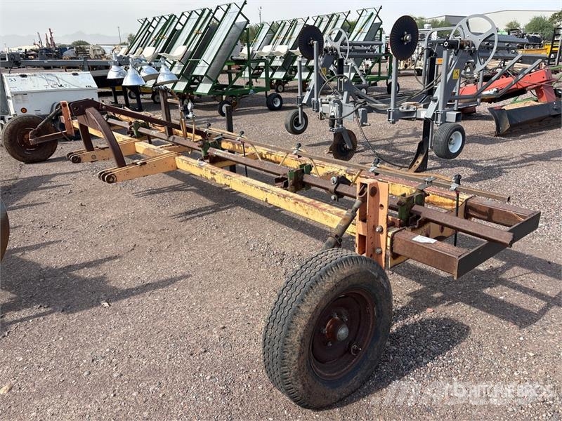 20ft Tool Bar with drop spray tips Other components