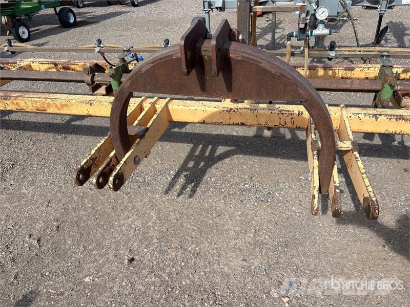 20ft Tool Bar with drop spray tips Other components
