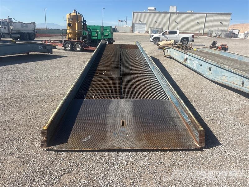20SYS8436L Loading Dock Other components