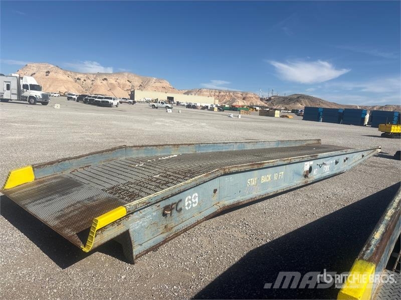 20SYS8436L Loading Dock Other components