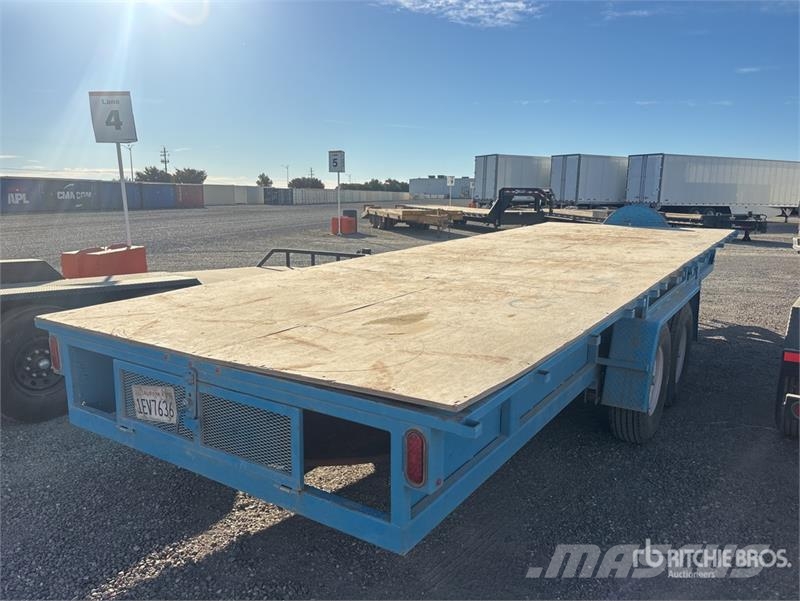 22 ft T/A Flatbed Trailer Platformas/izkraušana no sāniem