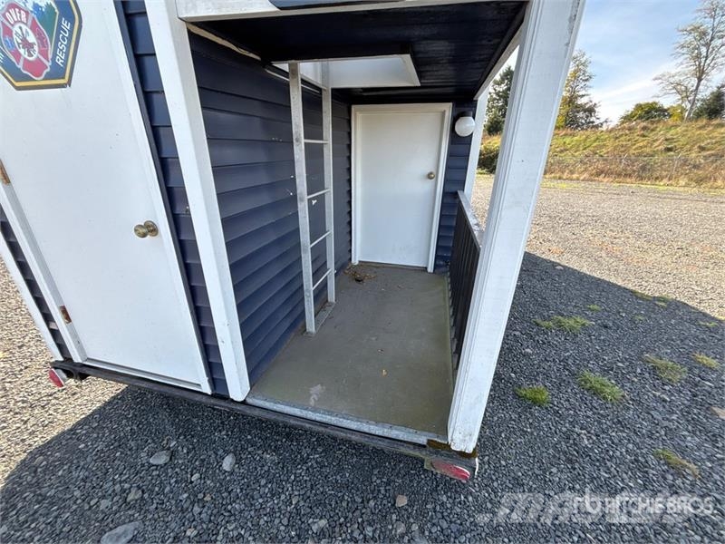 22 ft T/A Safety Smoke House Specialty Trailer 低架裝載車