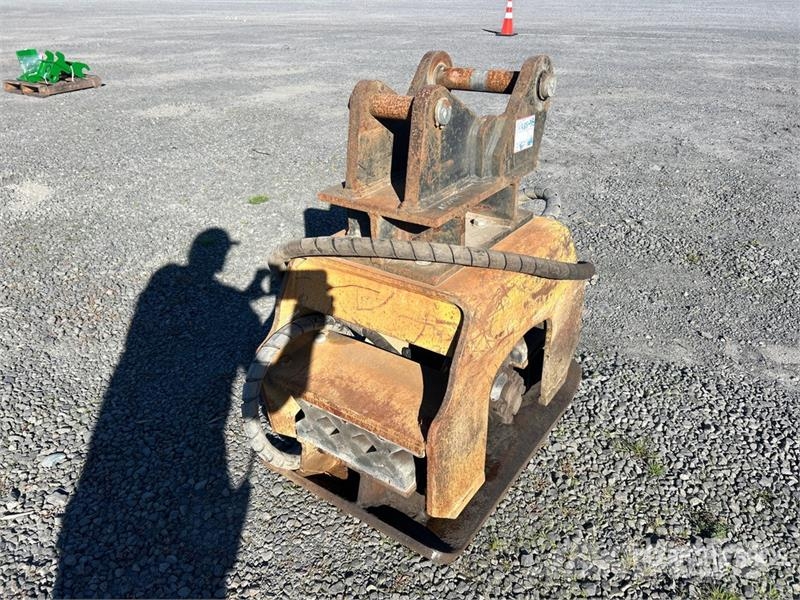 23 in Plate Compactor Attachment Виброплиты и вибротрамбовки
