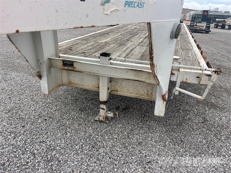 24 ft T/A Gooseneck Equipment Trailer Autotransportanhänger
