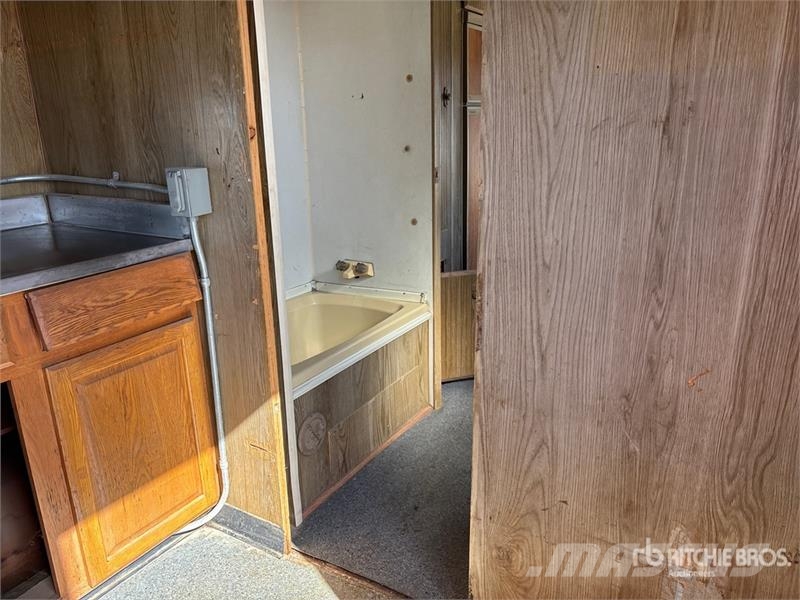  24 ft T/A Travel Trailer Otros remolques