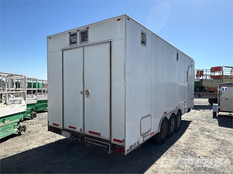 24 ft Tri/A Enclosed Trailer Dengtos priekabos