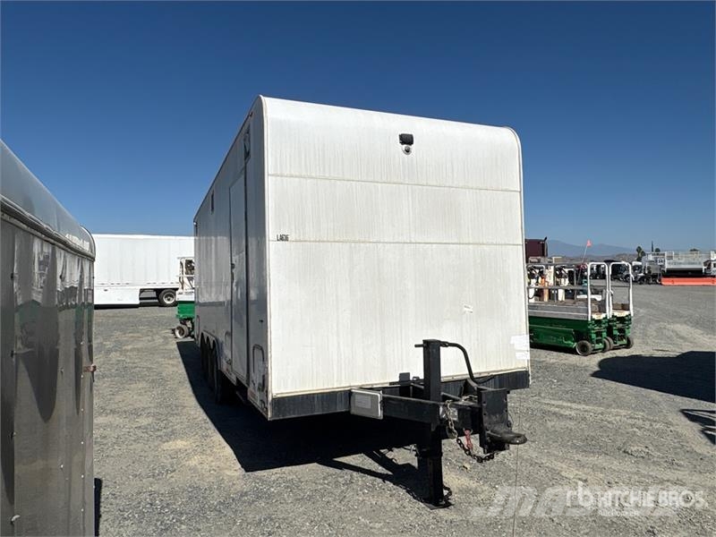24 ft Tri/A Enclosed Trailer Dengtos priekabos