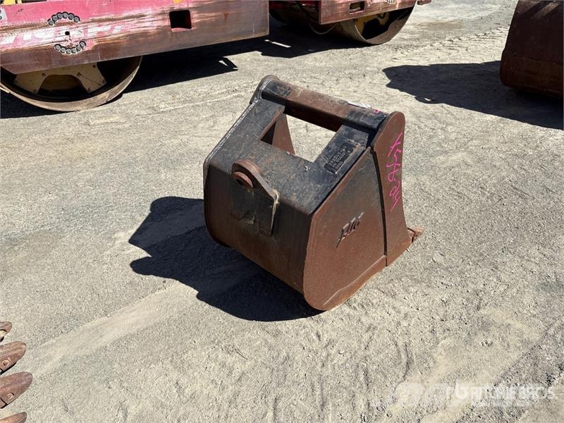  24 in Digging Excavator Bucket Kašike / Korpe