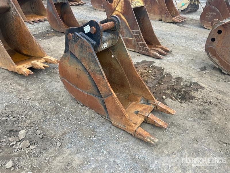24 in Digging Excavator Bucket - Fits SY135, ZX120 Ковши