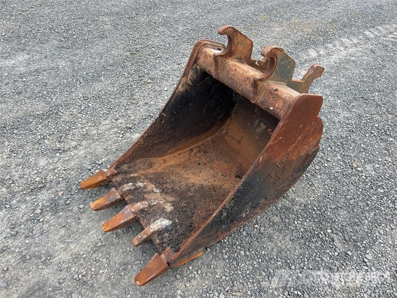  24 in Digging Excavator Bucket - Fits Hitachi 60US Skovle