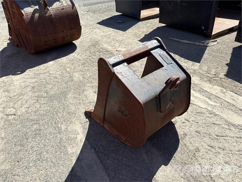  24 in Digging Excavator Bucket Kašike / Korpe