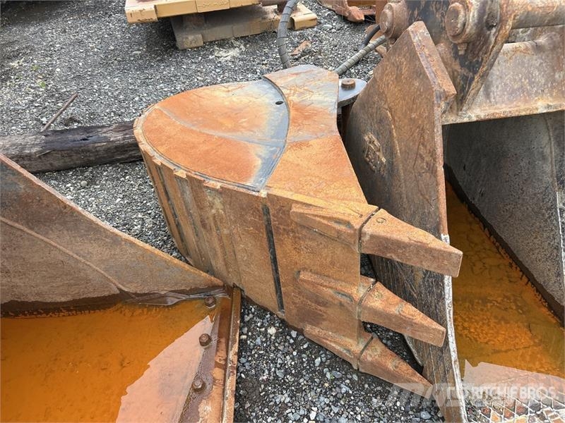  24 in Excavator Bucket - Fits SY135, ZX120 دلاء