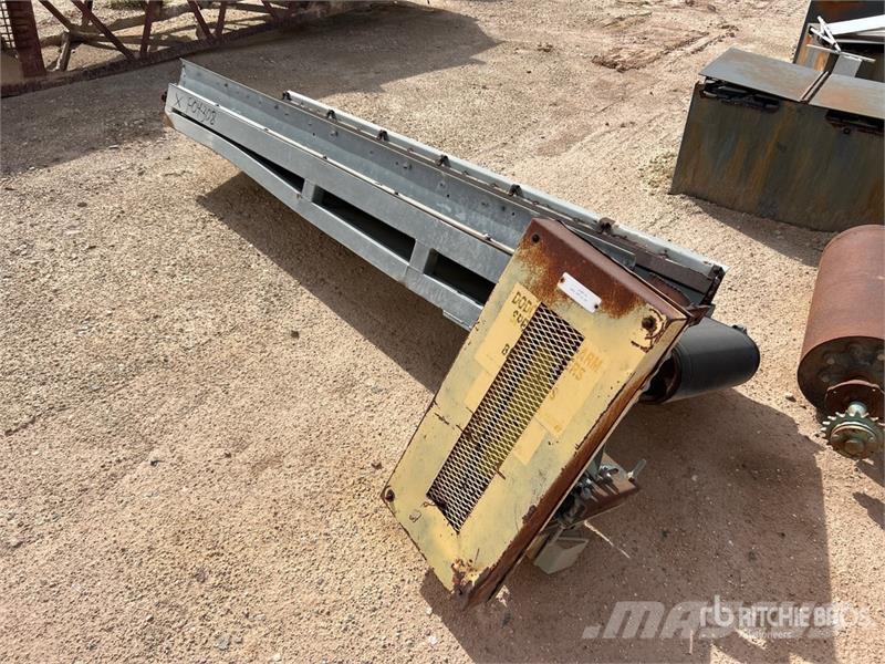24 in x 10 ft Stationary Conveyor 建設機械 - その他