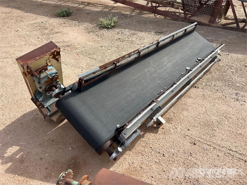 24 in x 10 ft Stationary Conveyor 建設機械 - その他