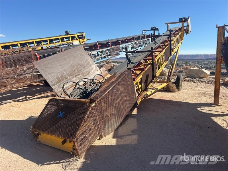  24 in x 43 ft Portable Stacking Conveyor 建設機械 -　その他