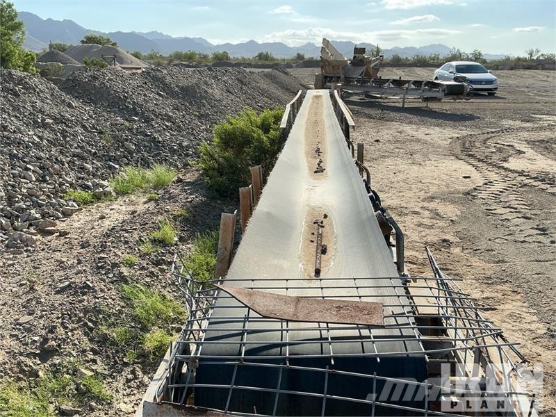 24 in x 44 ft Stationary Transfer Conveyor Belt (I Construcción - Otros