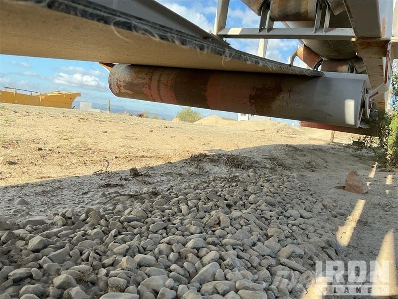 24 in x 44 ft Stationary Transfer Conveyor Belt (I Construcción - Otros