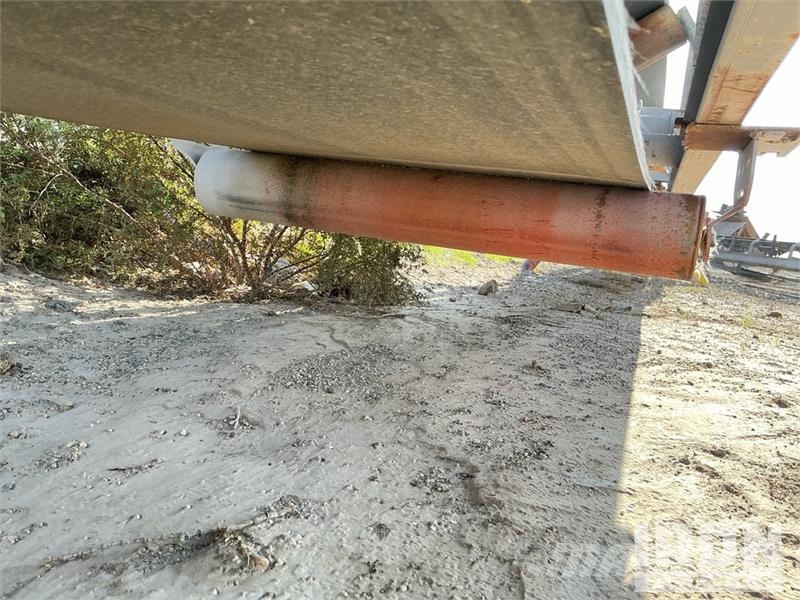 24 in x 44 ft Stationary Transfer Conveyor Belt (I Construcción - Otros