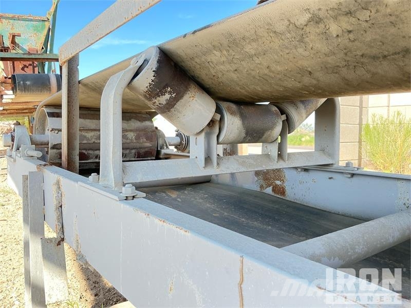 24 in x 45 ft Stacking in x 45 ft Conveyor (Inope 건설 장비 - 기타
