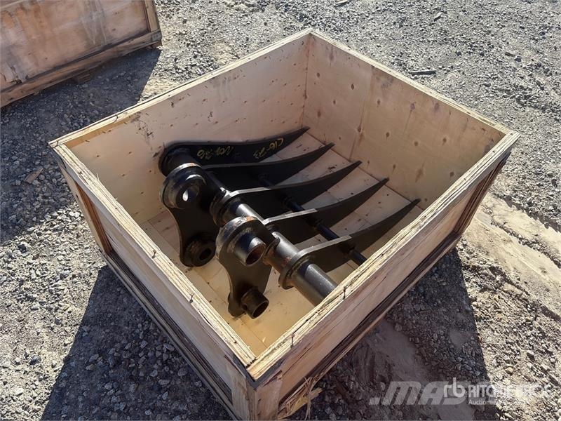 26.5 in Skid Steer Root Rake Rendkészítő