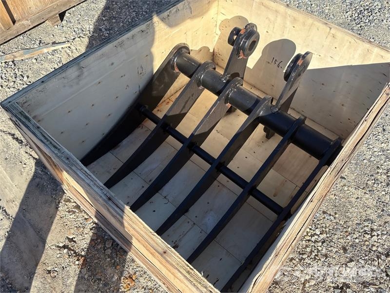 26.5 in Skid Steer Root Rake Rendkészítő