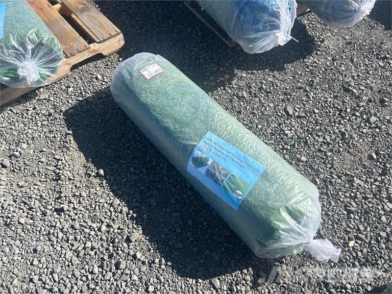 3.3 ft x 49.2 ft Artificial Grass Turf (Unused) Verricelli, paranchi e sollevatori per materiali