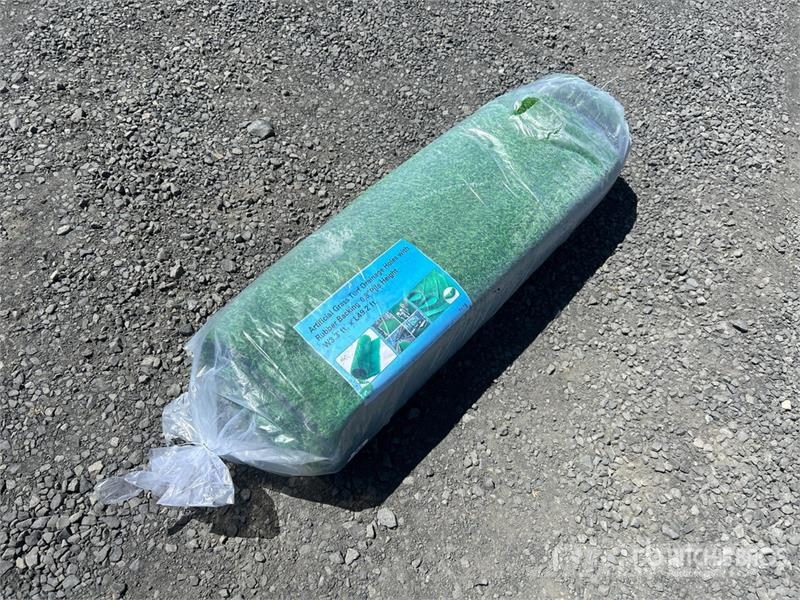  3.3 ft x 49.2 ft Artificial Grass Turf Drainages H Muud põllumajandusmasinad