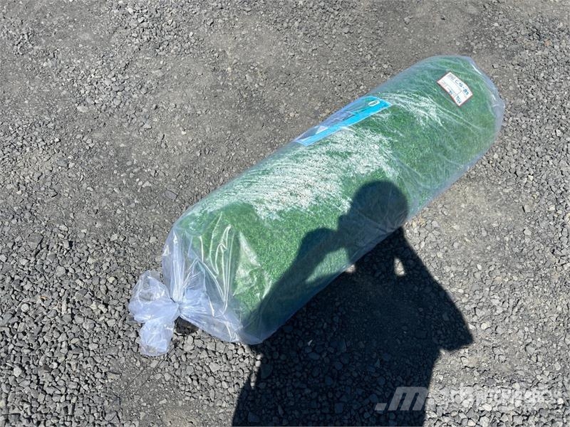  3.3 ft x 49.2 ft Artificial Grass Turf Drainages H Muud põllumajandusmasinad