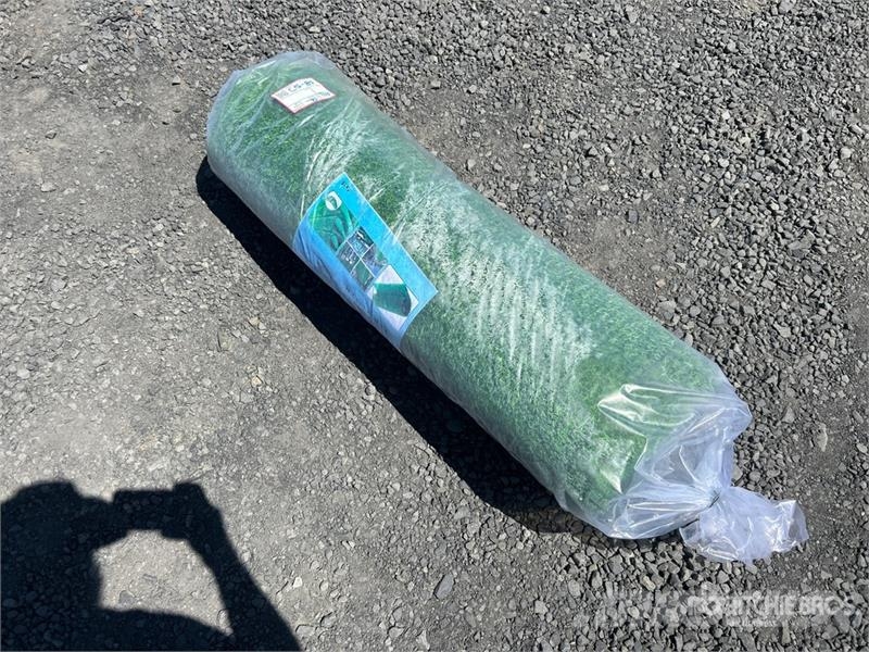  3.3 ft x 49.2 ft Artificial Grass Turf Drainages H Muud põllumajandusmasinad
