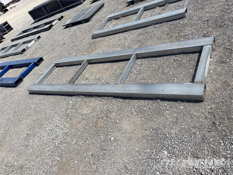  3 ft x 10 ft Forklift Pallet Thickening (Unused) Drugi deli