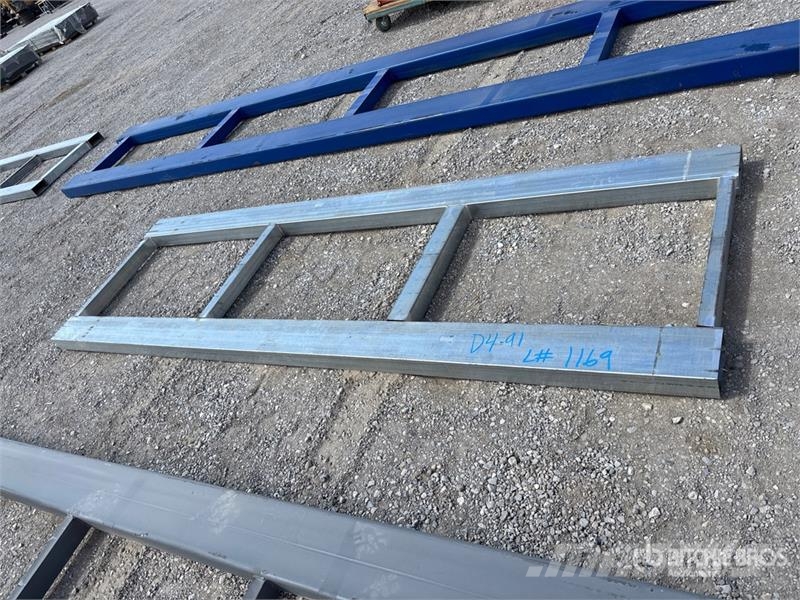  3 ft x 10 ft Forklift Pallet (Unused) Drugi deli