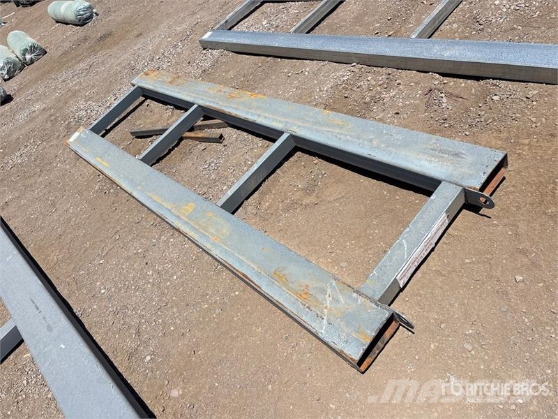 3 ft x 10 ft Metal Forklift Pallet Outros componentes