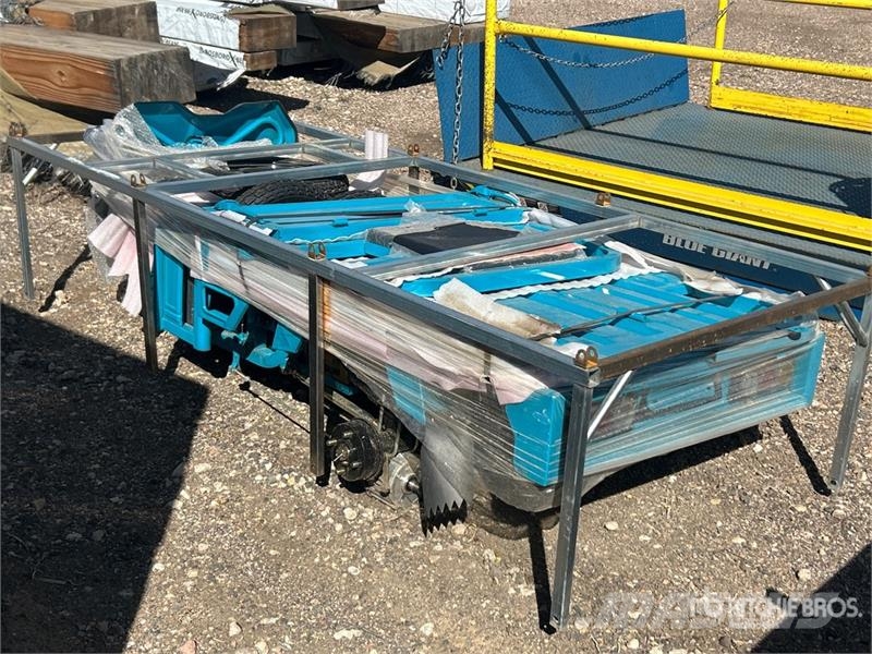 3 TT E-Trike Mini Scooter (Inoperable) Mönkijät
