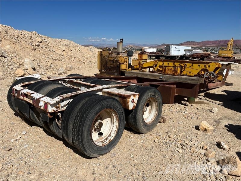  30 ft 16-Wheel Step Deck Trailer Low loaders